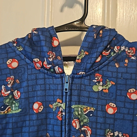 Nintendo Super Mario Hooded Zip-Up Sweatshirt with Pockets - Picture 7 of 10
